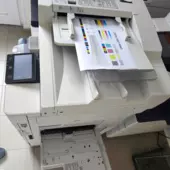CANON imageRUNNER C3025i, kazetový podstavec S1, finisher K1